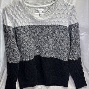 Croft and Barrow| Black/Grey/White Block Knit Sweater| Sz PL| Gently Used